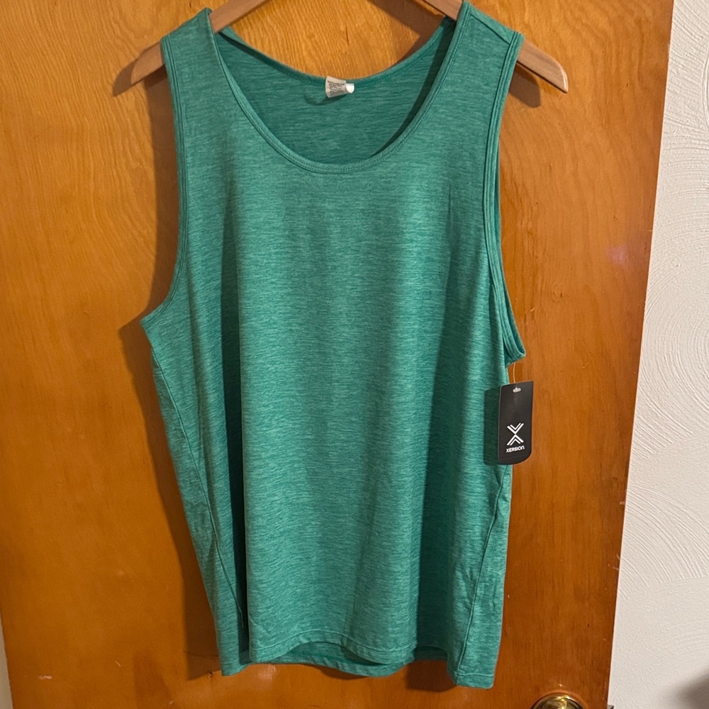 Green Tank Top Mens Medium Xersion Wicking